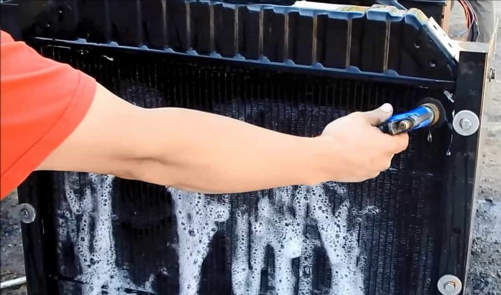 What Are the Benefits of Regularly Flushing My Hea HDTruck Radiator